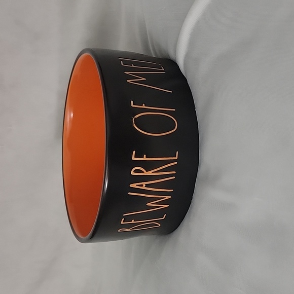 Rae Dunn Halloween 2020 Pet Bowl Beware of Me - Picture 1 of 6